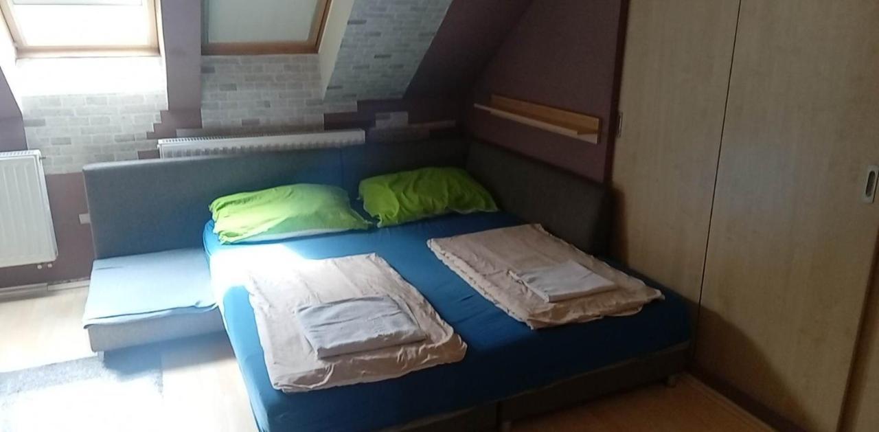 Appartement Levendula à Bekescsaba Extérieur photo